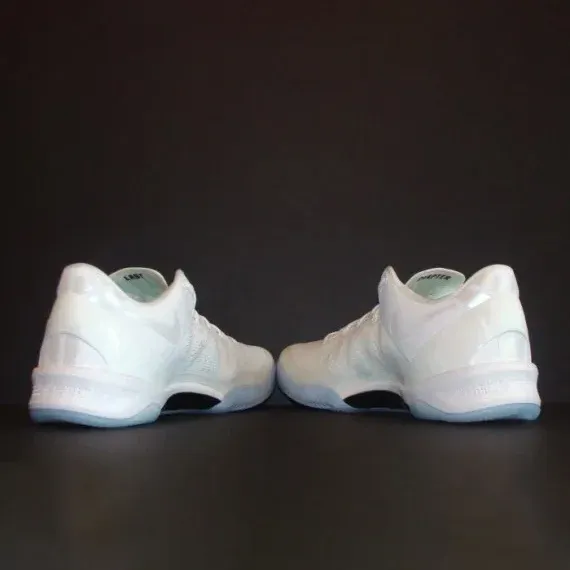 Nike Kobe 8 Protro Triple White 3