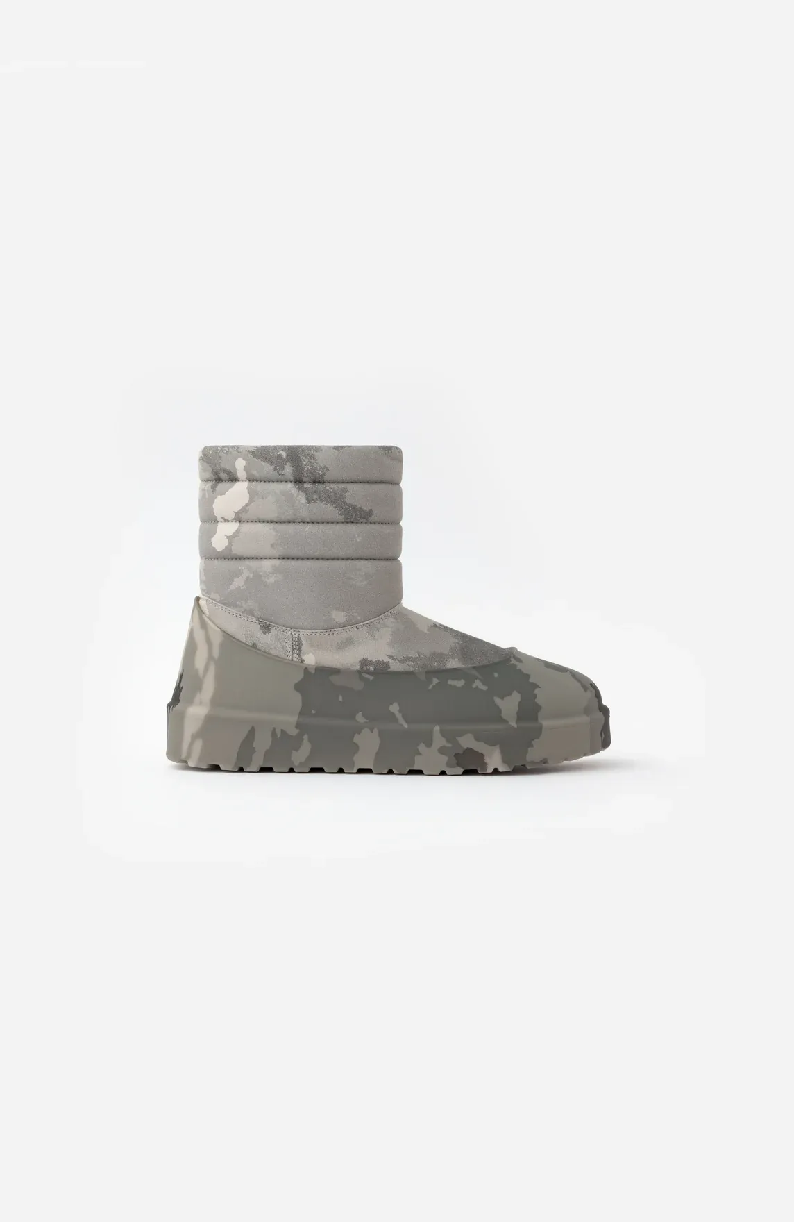 STAMPD UGG 4