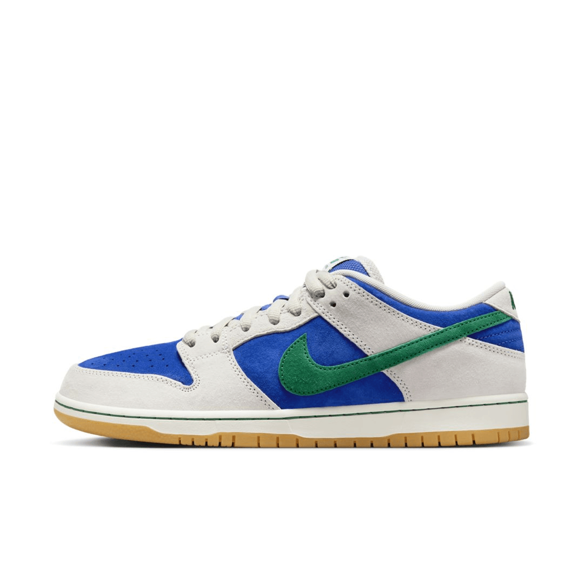 The Nike SB Dunk Low Arrives in "Hyper Royal/Malachite"