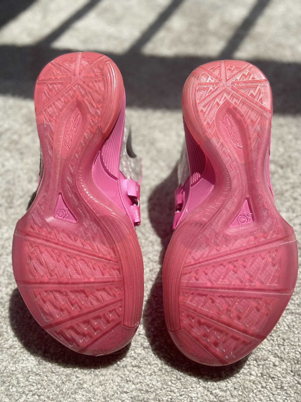 nike kd 4 aunt pearl HF9098-600 Release Info