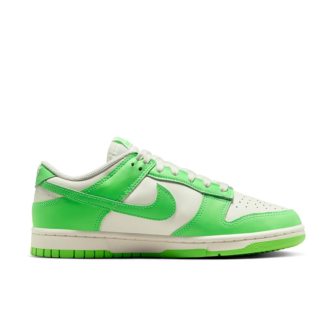 Nike Dunk Low Green Strike W HV0842-133 Release info