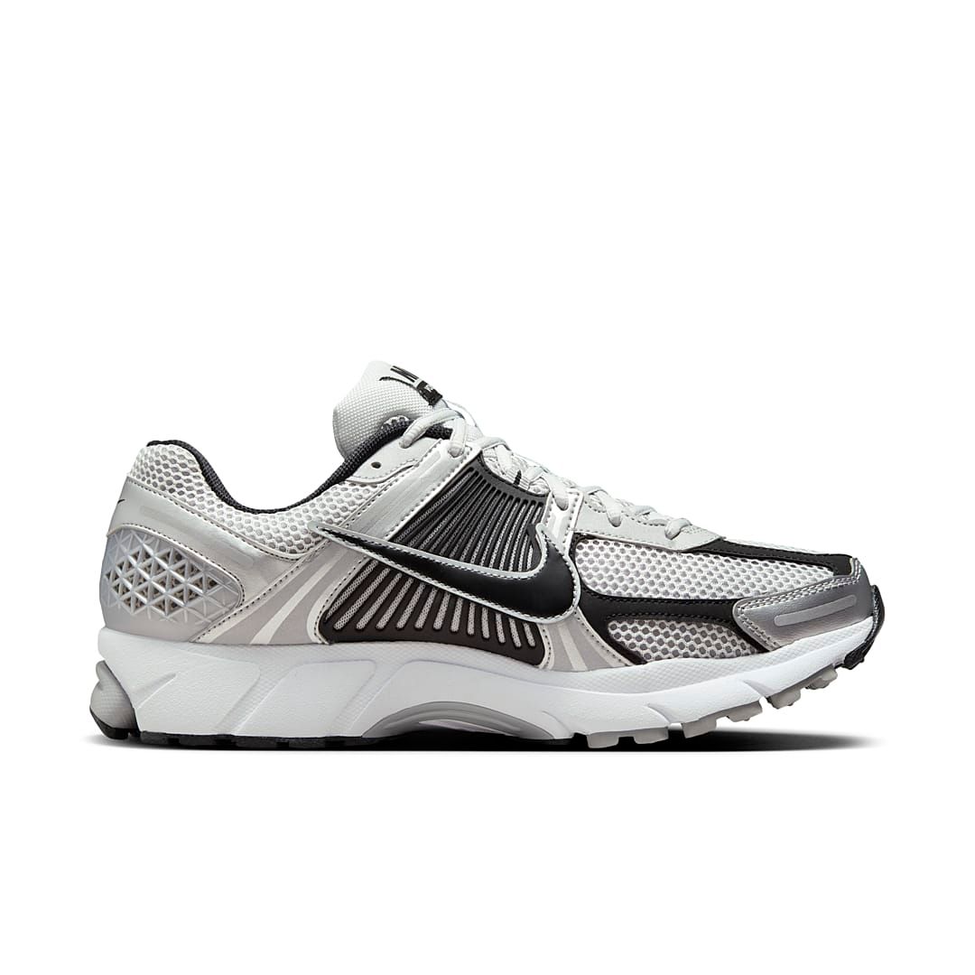 Nike Zoom Vomero 5 Metallic Silver Black FJ4151-004 Release Info