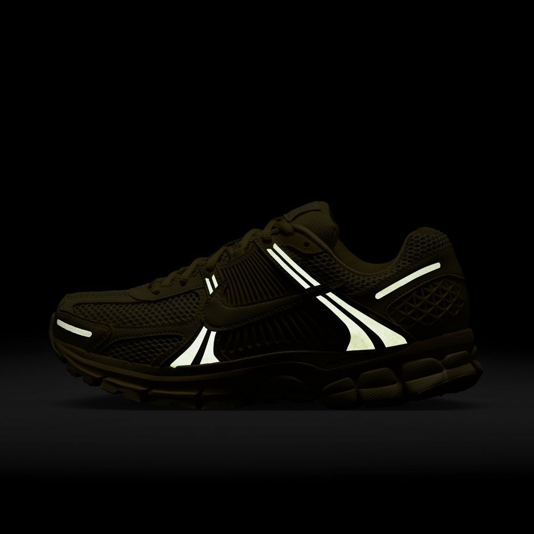 Nike Zoom Vomero 5 Saturn Gold FQ7079-700 Release Info