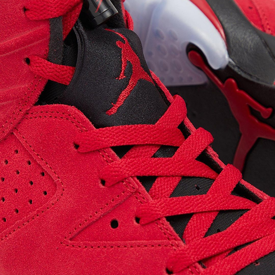 Air Jordan 6 Toro Bravo