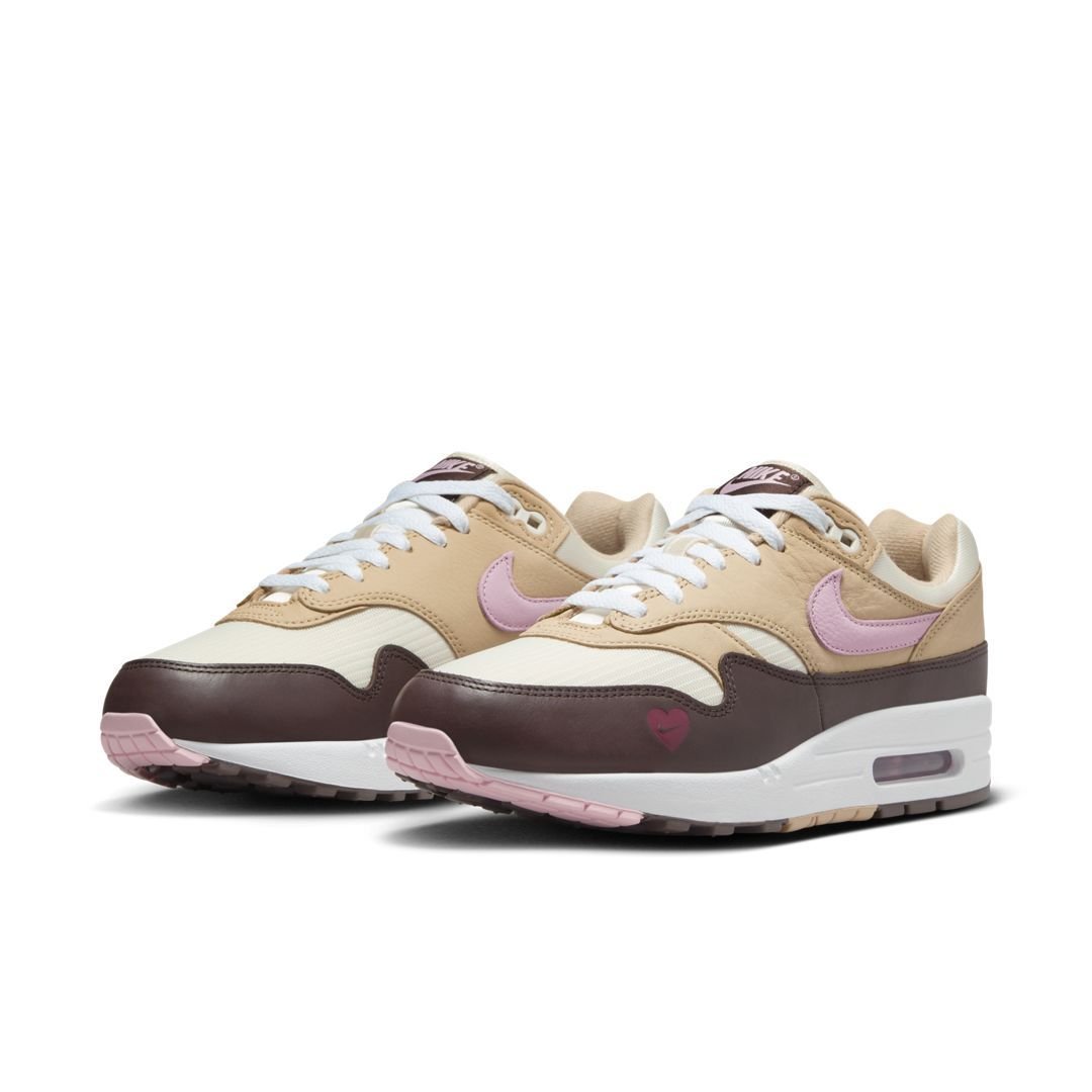 Nike Air Max 1 WMNS “Valentine’s Day” FZ4346-200 Release info