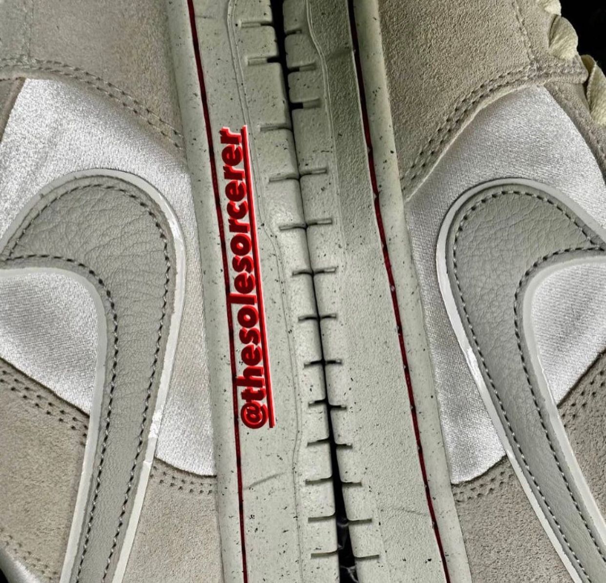 sitesupply.co  Nike Sb Dunk Low Love Found Valentines Day 2024 F Z5654 100 Release Info