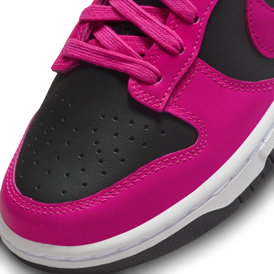 Nike Dunk Low Fierce Pink