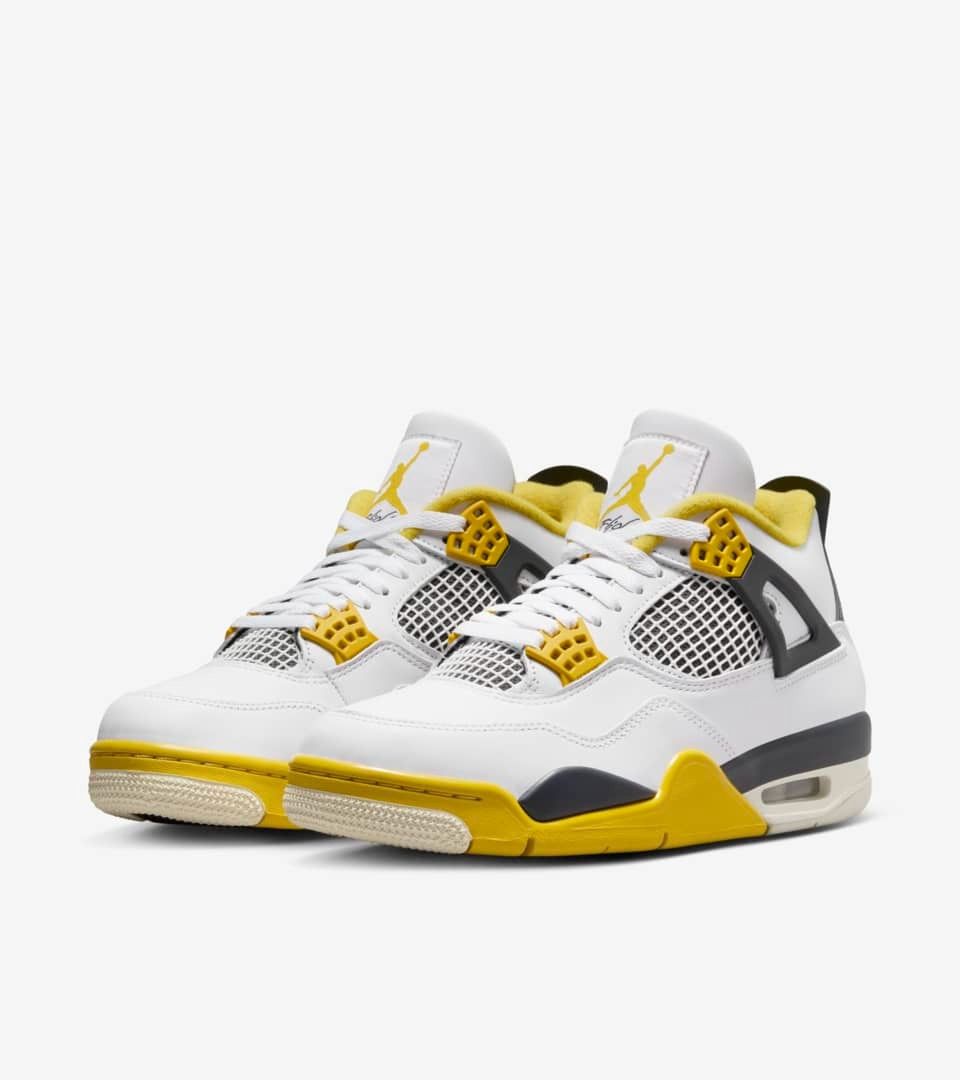 Air Jordan 4 “Vivid Sulfur”