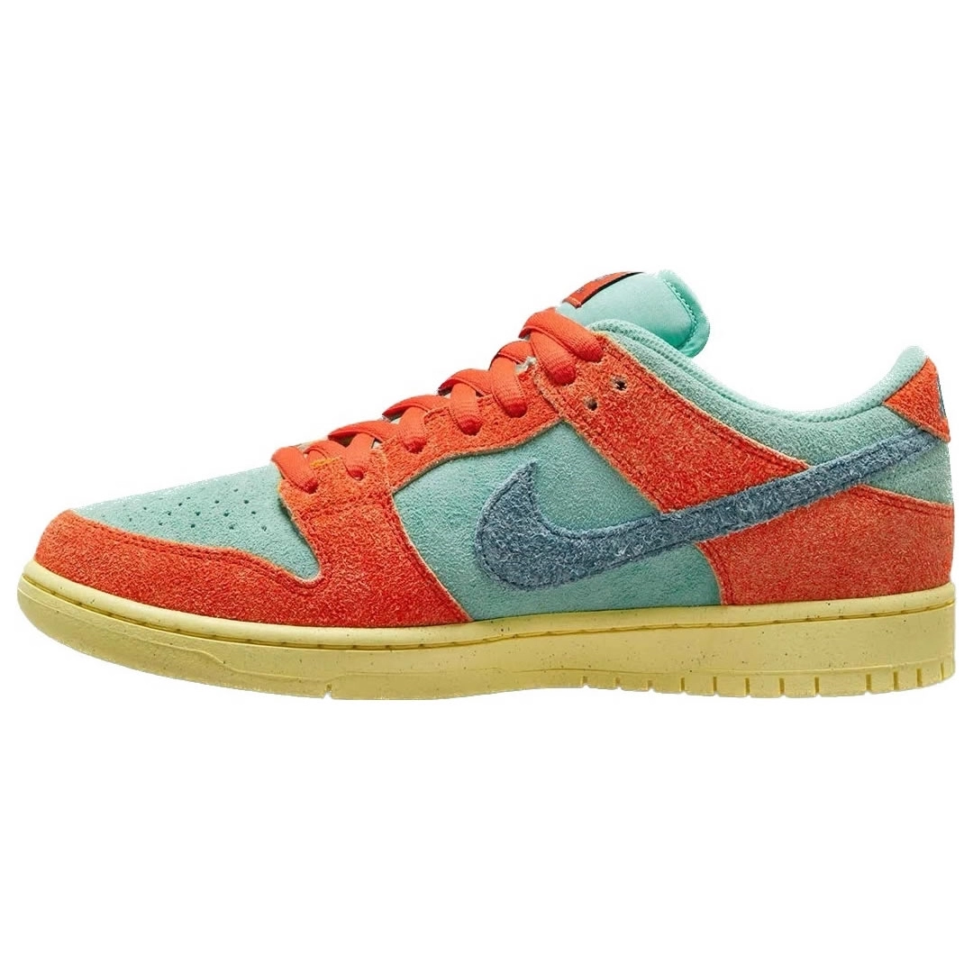 Nike SB Dunk Low Noise Aqua