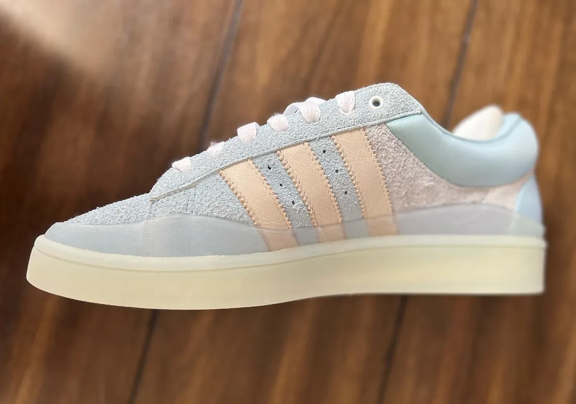 Campus Light Blue Tint