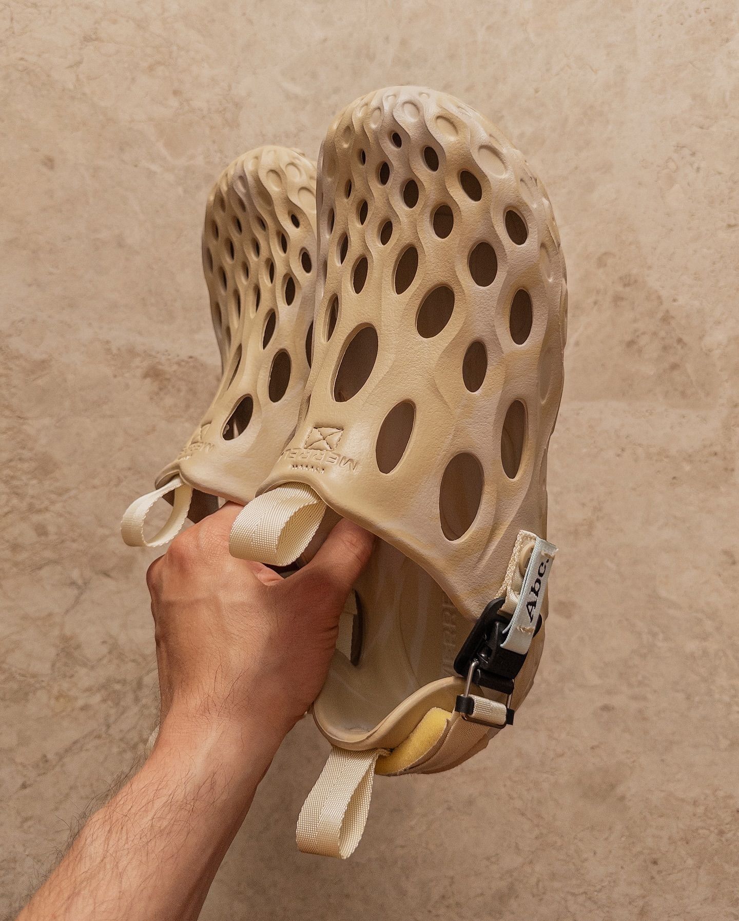 Advisory Board Crystals x Merrell Hydro Moc Release Info
