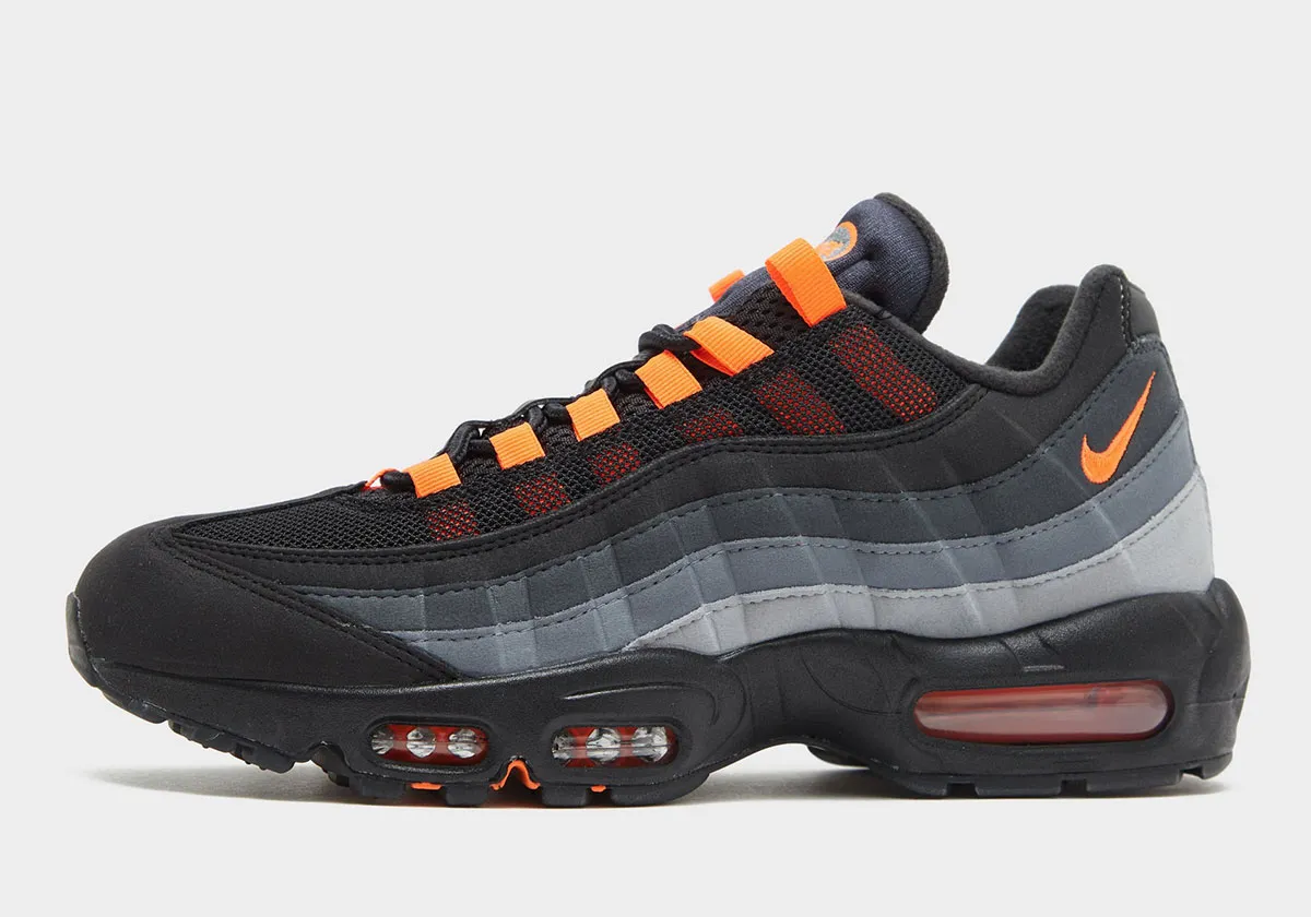 Nike Air Max 95 Black Hyper Crimson FV4710-002 Release Info