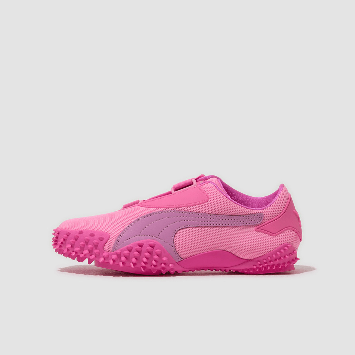 PUMA Mostro Pink