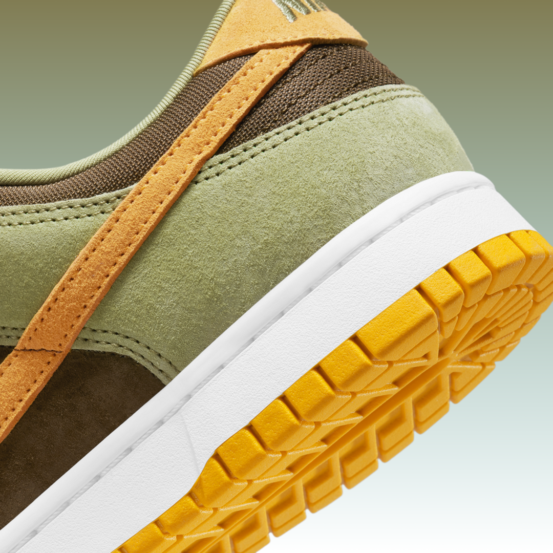 Nike Dunk Low Dusty Olive DH5360-300