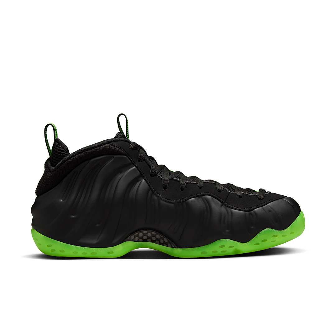 Nike Air Foamposite One Black Volt HF2902-001 Release Info 3