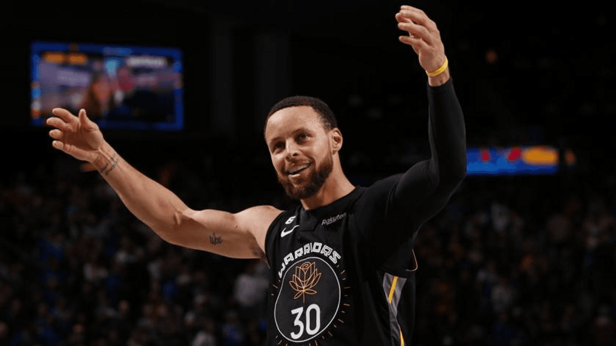 Steph Curry Inks New Long Term Deal With Under Armour