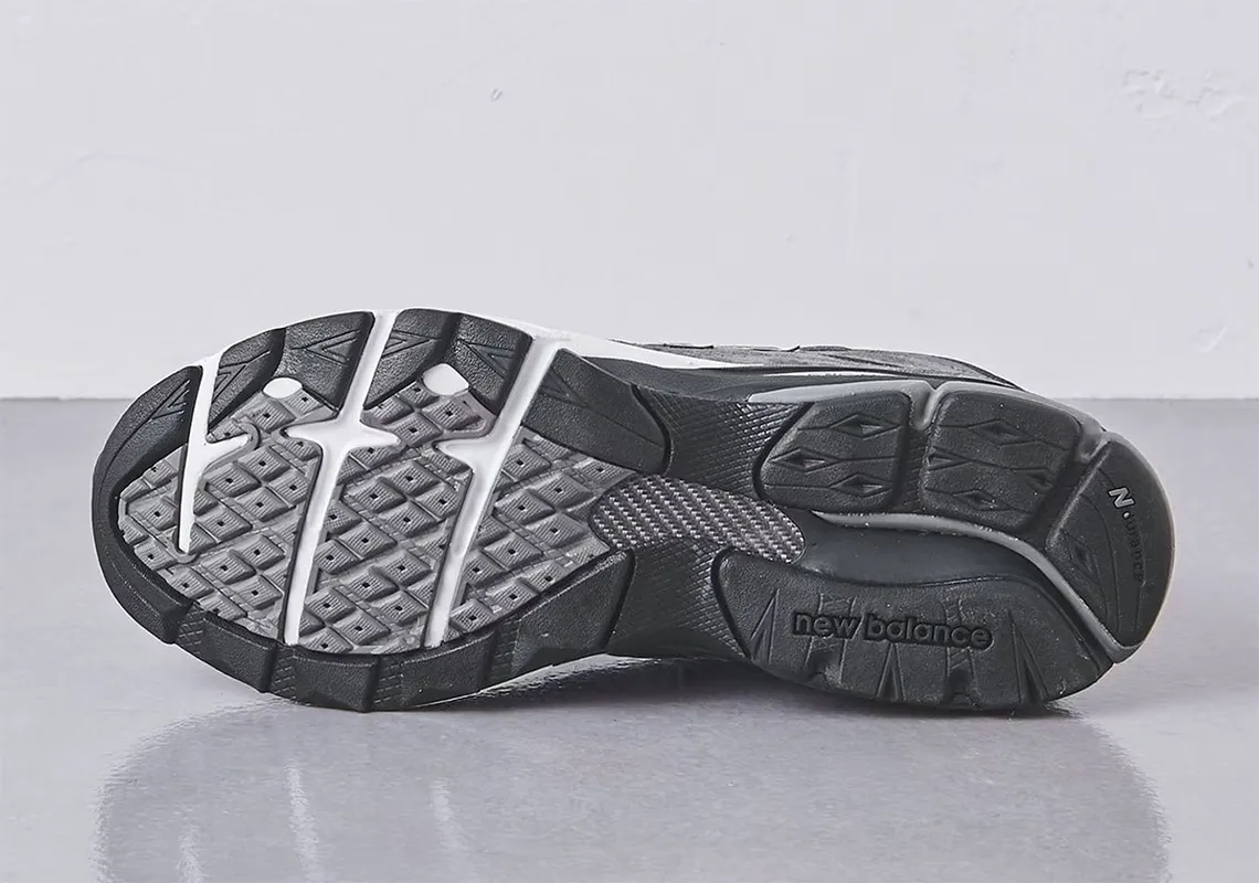 United Arrows and Sons New Balance 990v3 TSS