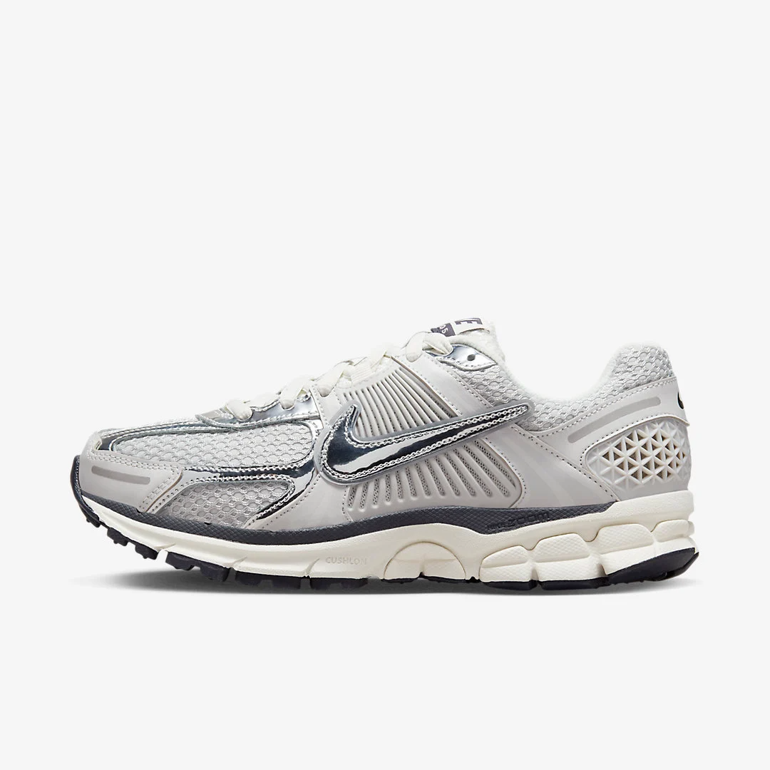 Nike Zoom Vomero 5 Photon Dust (W)