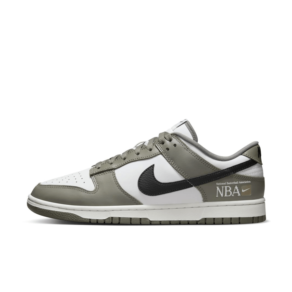 Nike Dunk Low NBA Paris