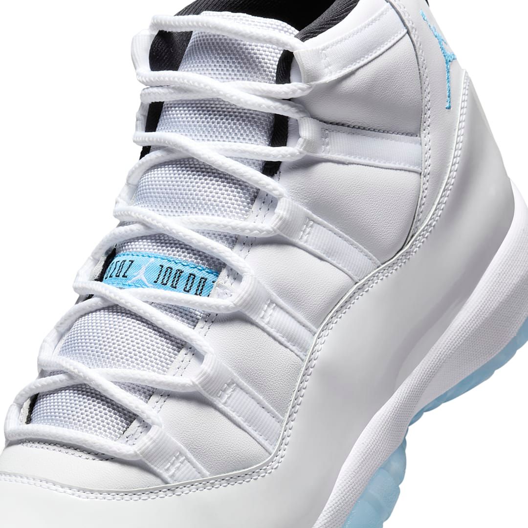 Air Jordan 11 Columbia CT8012-104 