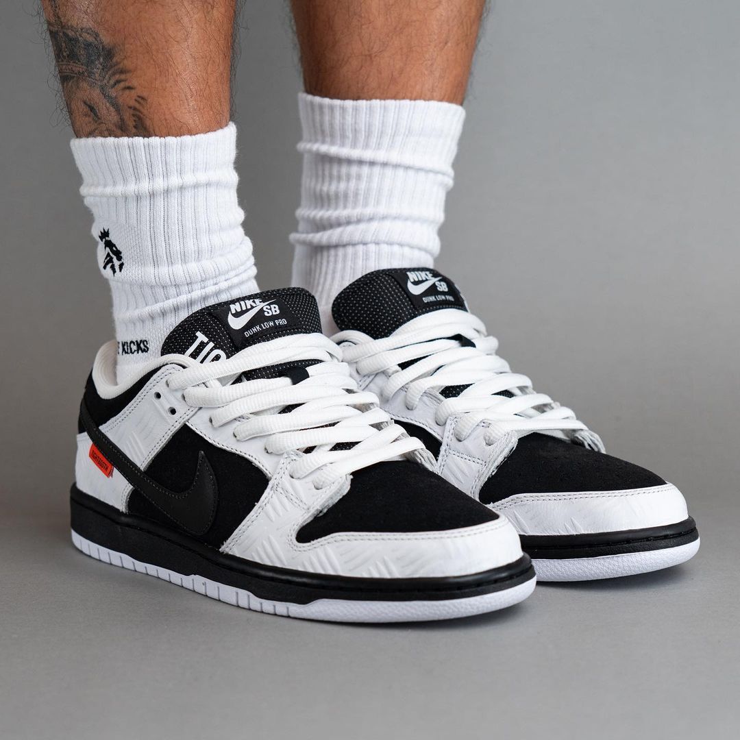 TIGHTBOOTH x Nike SB Dunk Low Pro