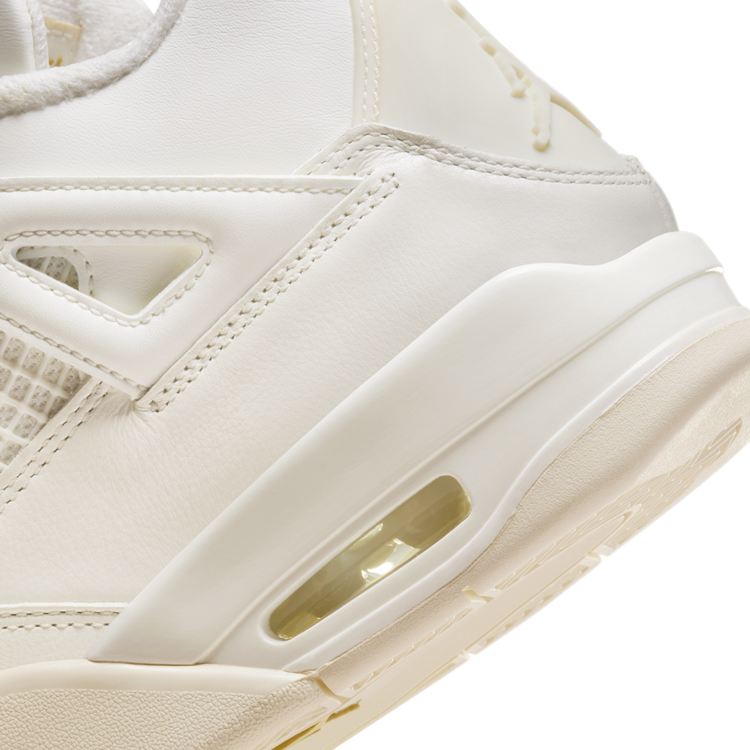 Air Jordan 4 