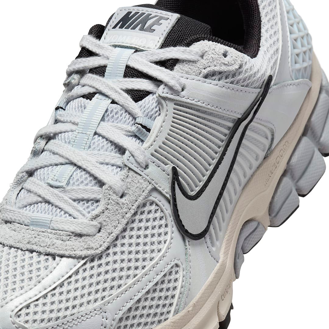 Nike Zoom Vomero 5 WMNS “Pure Platinum” FN6742-002 Release Info