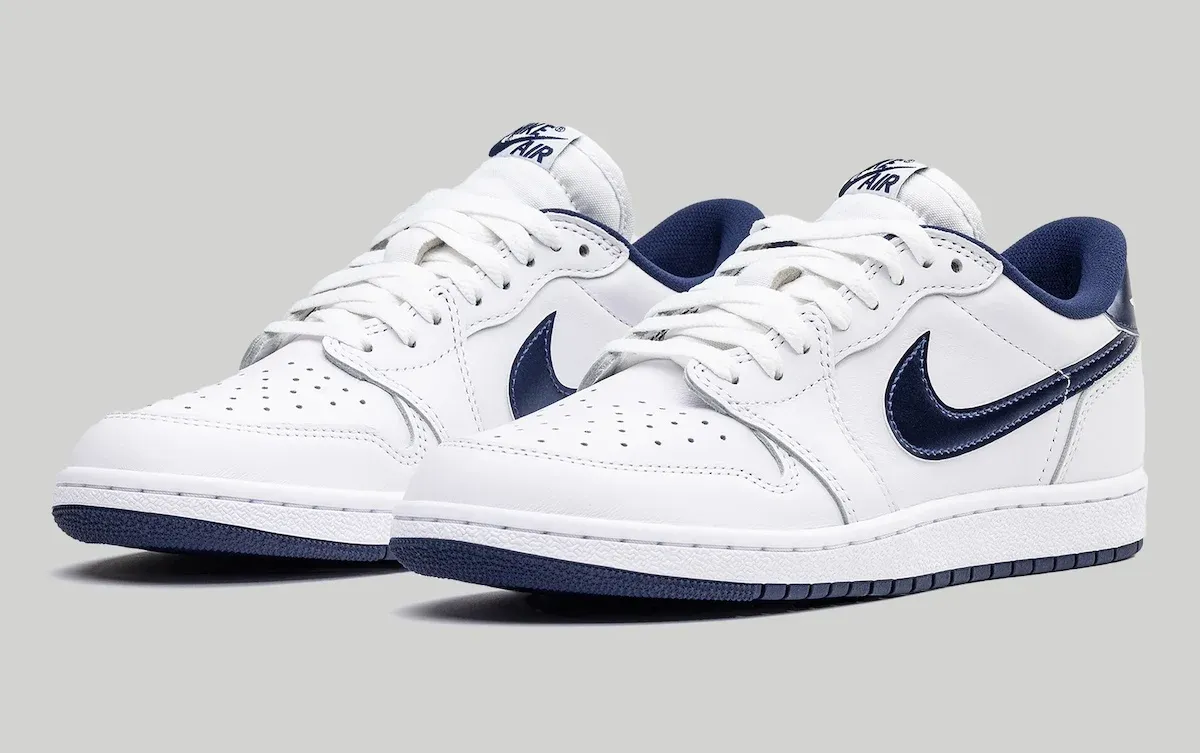 Air Jordan 1 Low ’85 “Metallic Navy” FB9933-141