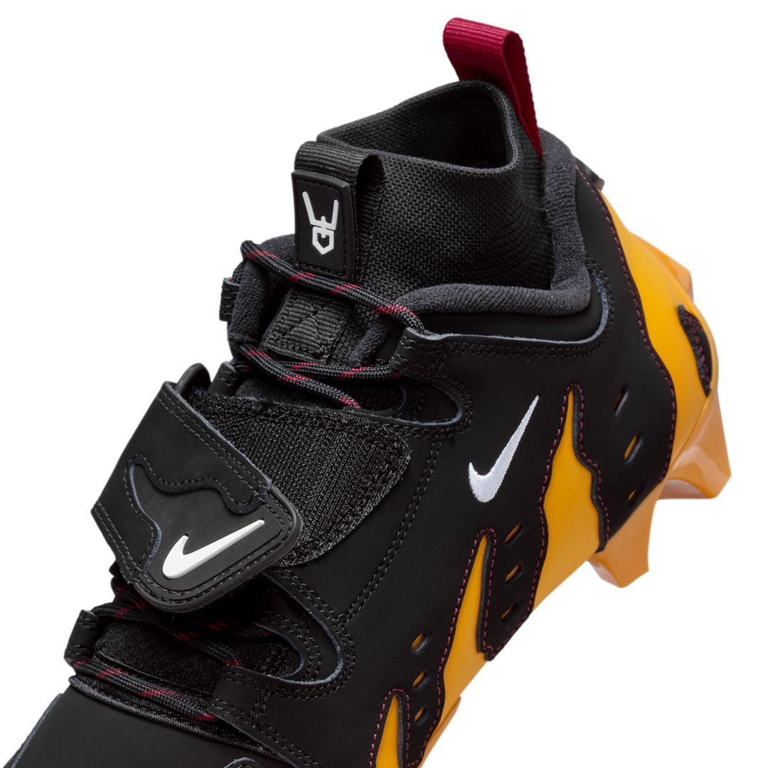 sitesupply.co Nike Air DT Max '96 Cleats 