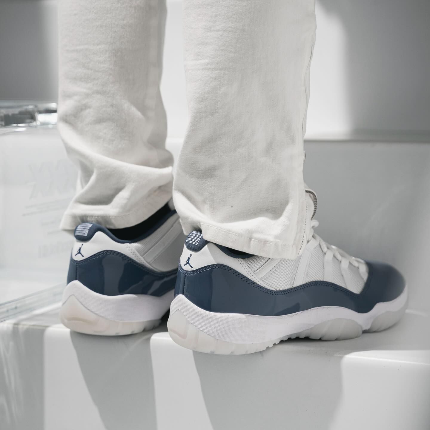 Air Jordan 11 Low Diffused Blue FV5104-104 Release Info