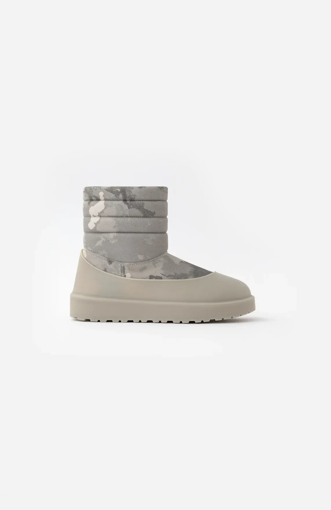 STAMPD UGG 3