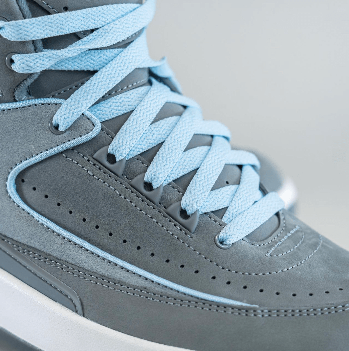 First Look At The Women’s Exclusive Air Jordan 2 Cool Grey