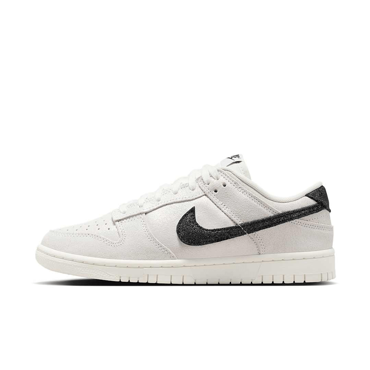 Nike Dunk Low SE White Black Team Red (W)