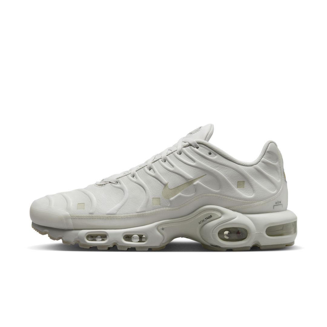 TheSiteSupply Images A-COLD-WALL* x Nike Air Max Plus Platinum Tint