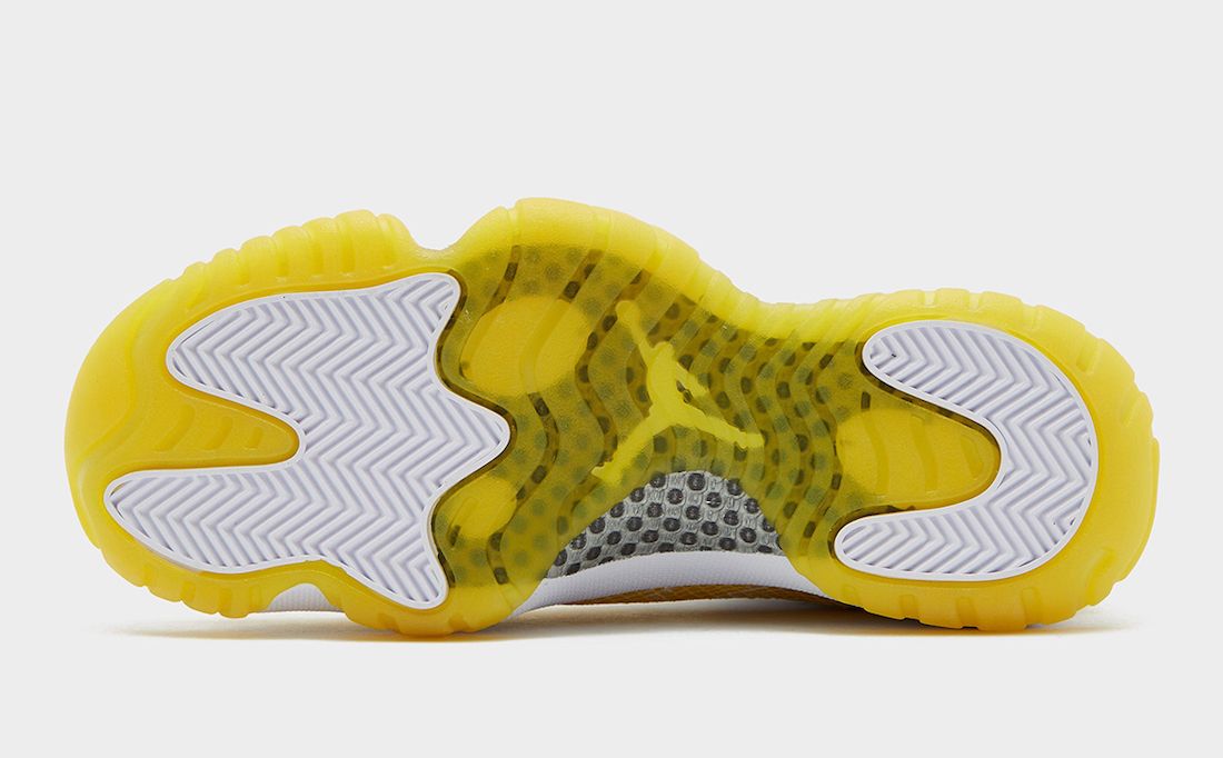 Air Jordan 11 Low Yellow Snakeskin