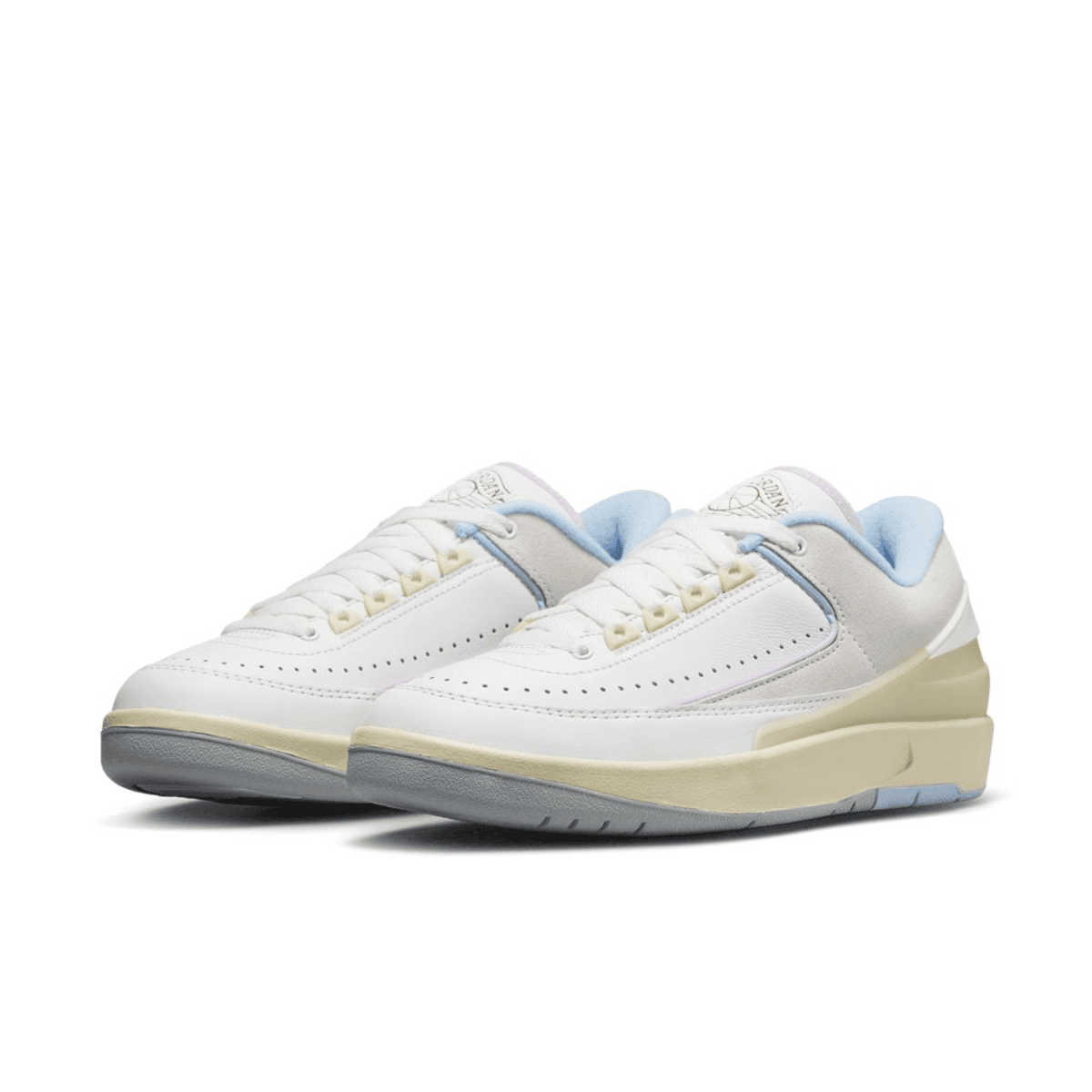 Women’s Air Jordan 2 Low “Look Up In The Air” Is Ready To Take Flight
