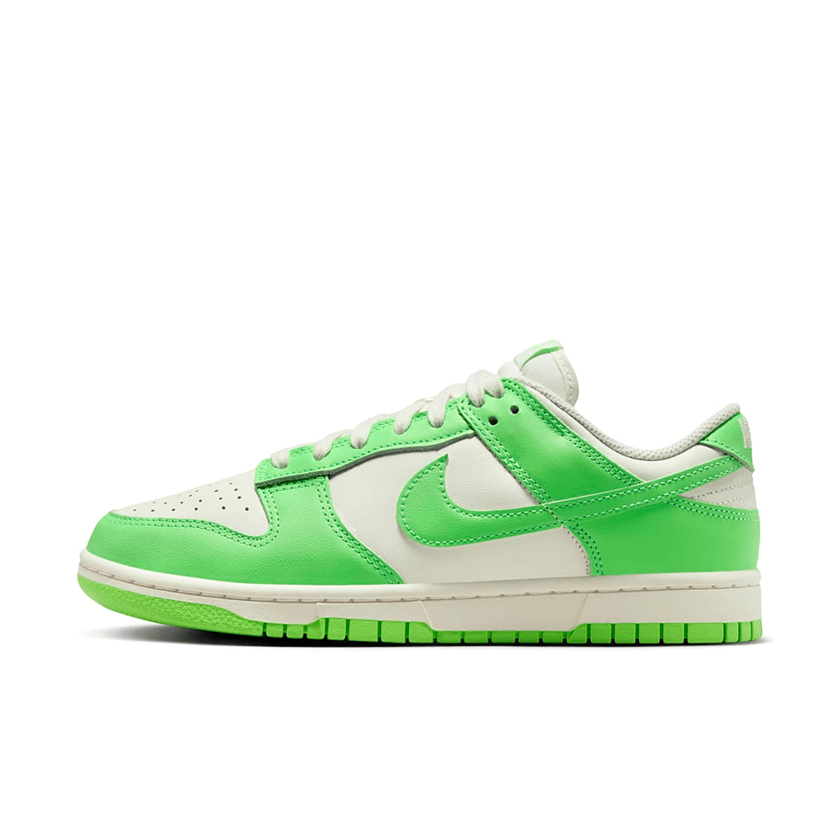 Official Images Of The Nike Dunk Low "Green Strike"