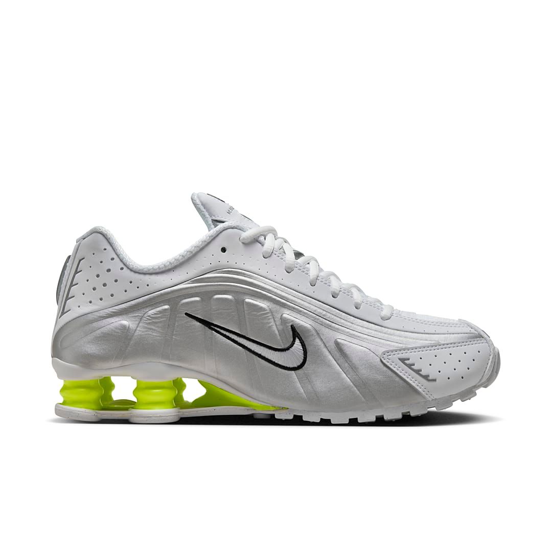 Nike Shox R4 “White/Metallic Silver” w  AR3565-102 Release Info