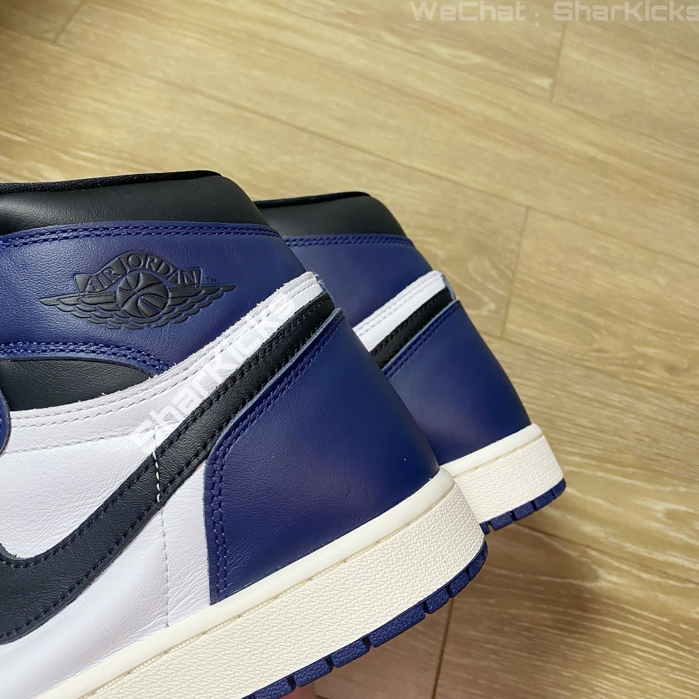 Air Jordan 1 High OG “Midnight Navy” DZ5485-401 Release Info