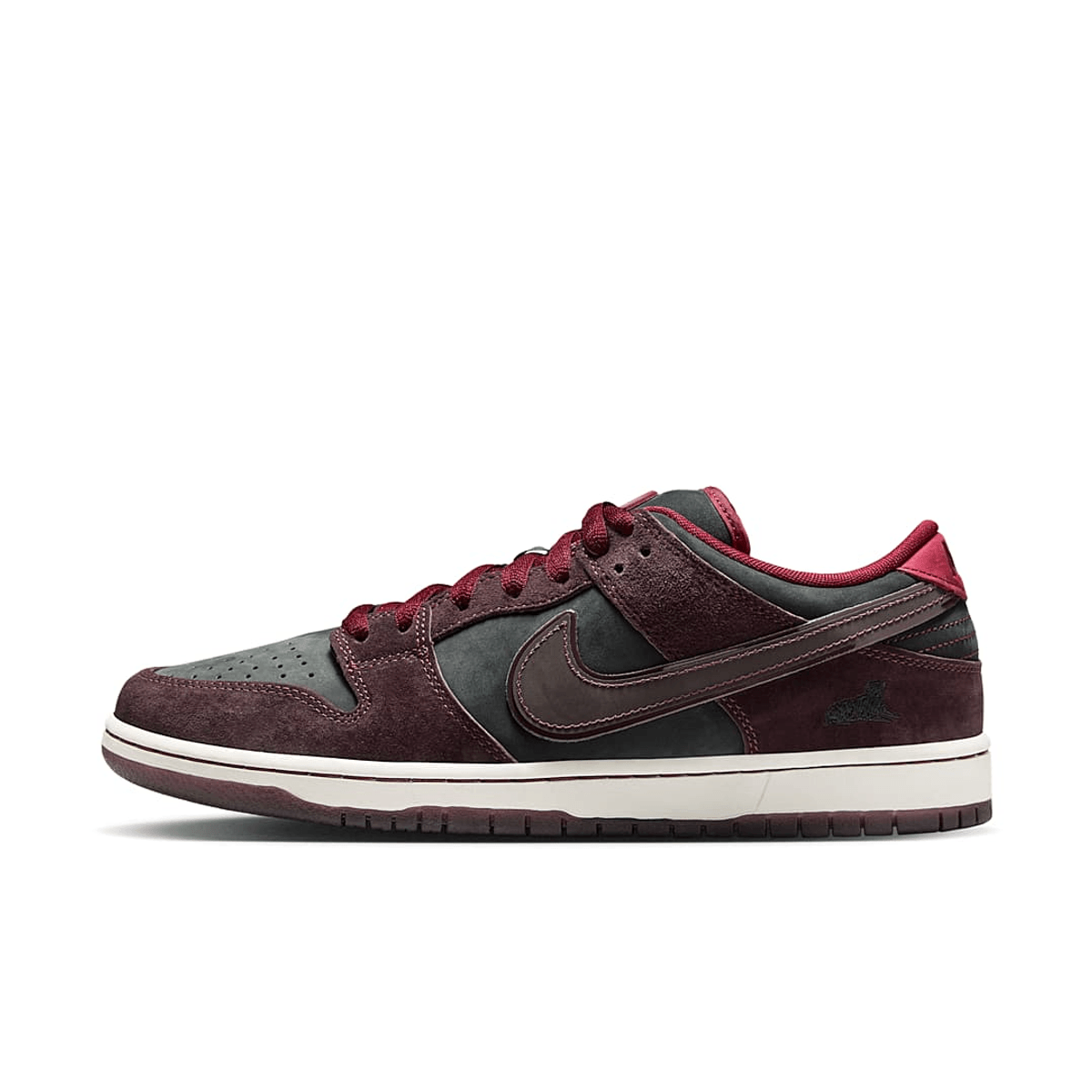 RIOT Skateshop x Nike SB Dunk Low Mahogany Dark Beetroot