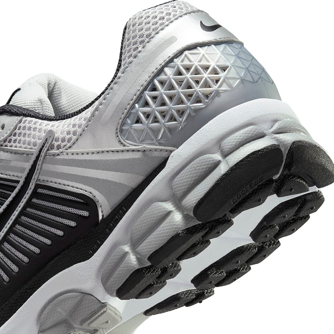 Nike Zoom Vomero 5 Metallic Silver Black FJ4151-004 Release Info