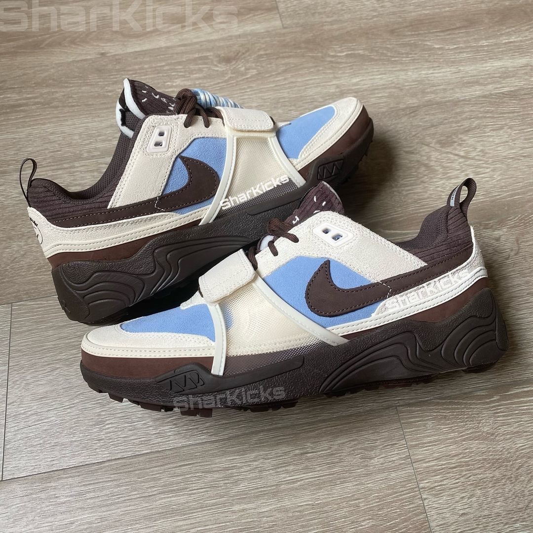 Travis Scott x Nike Zoom Field Jaxx “Leche Blue” HQ3072-400