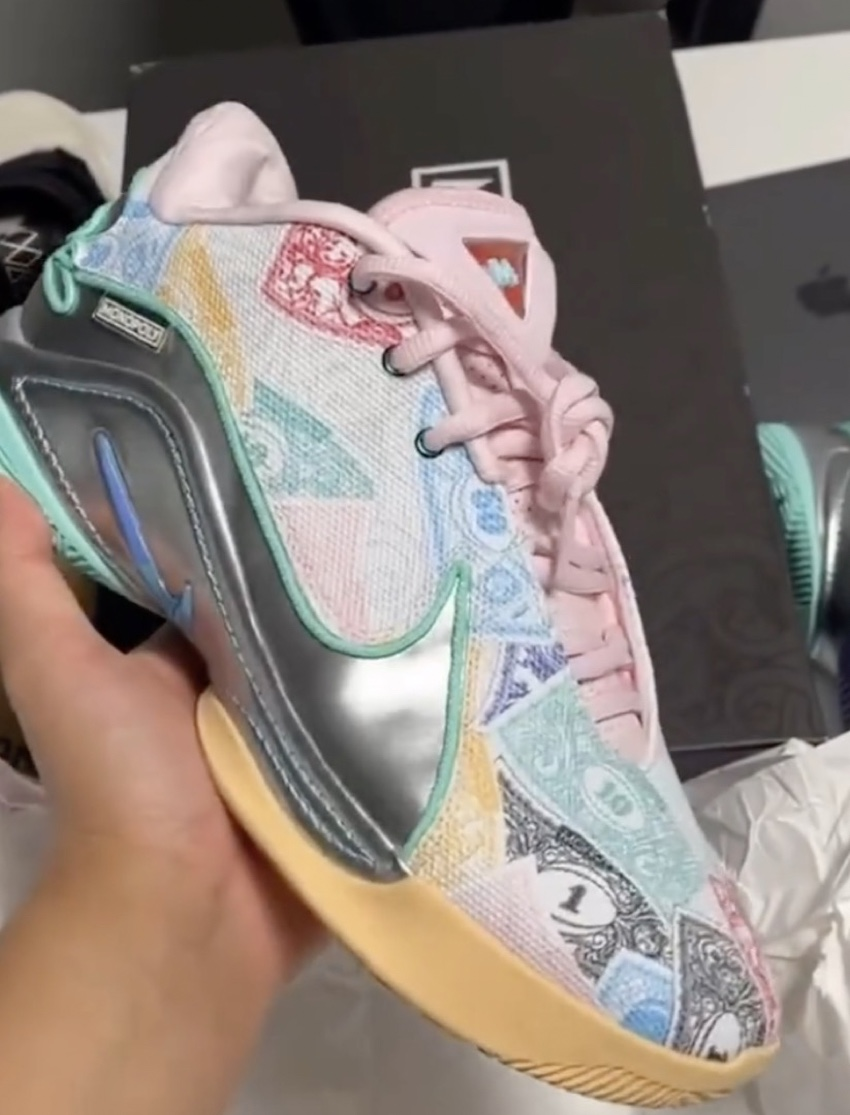 Nike LeBron 22 “Monopoly” FZ1099-100 Release Info