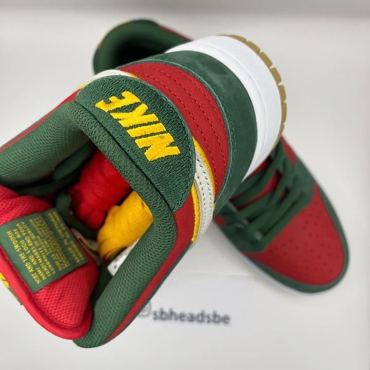 Nike SB Dunk Low PRM “Seattle Supersonics” FZ1287-300 Release Info