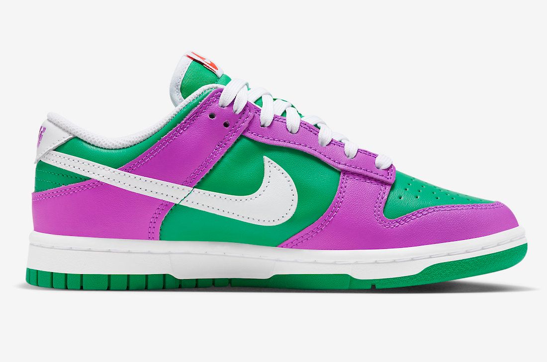 Nike Dunk Low Stadium Green White Fuchsia