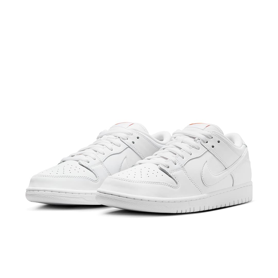 nIke sb dunk low pro triple white FJ1674-100 Release info