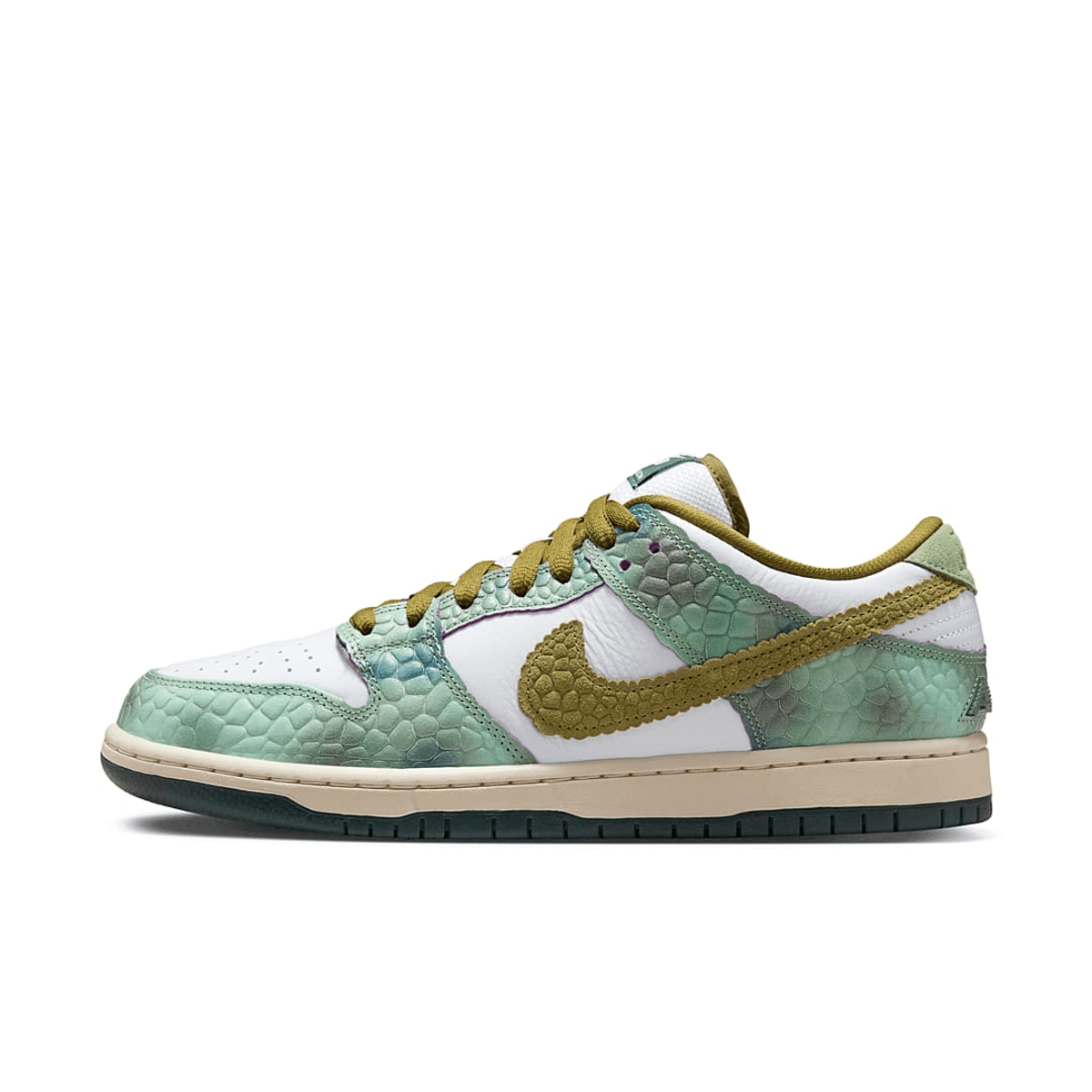 Alexis Sablone x Nike SB Dunk Low