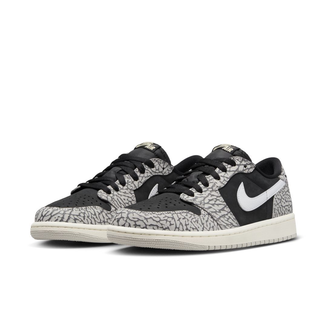 Air Jordan 1 Low OG Black Cement