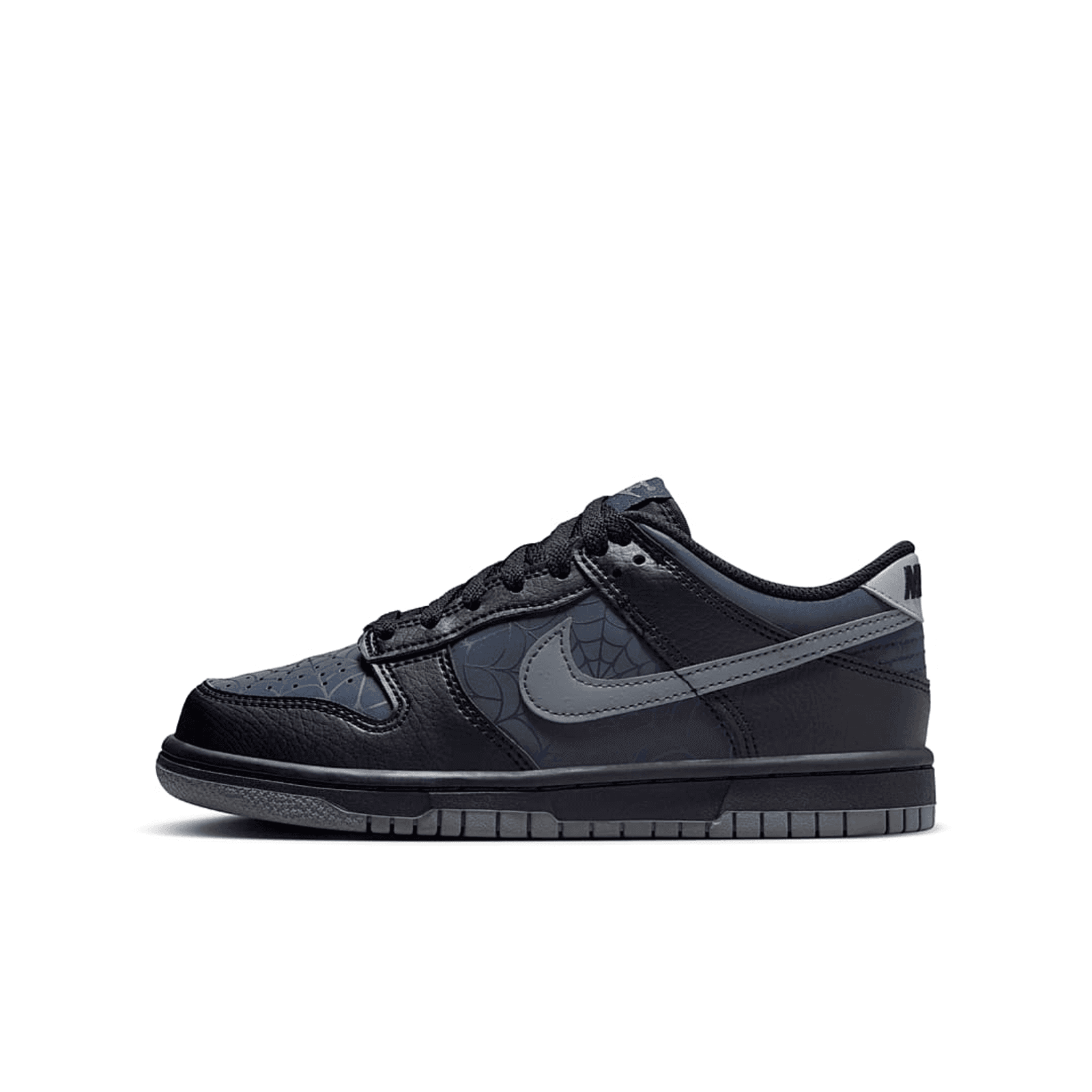 Nike sb Dunk Low ブラック Amazon.com | Nike Sb Dunk Low Pro Mens Style : Cd2563-006