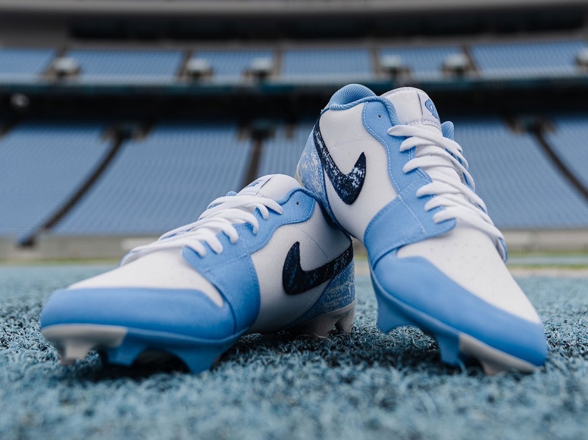 Air Jordan 1 Low Cleat UNC PE